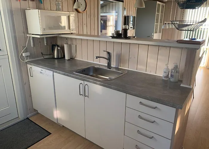Beautiful And Amazing View - 3 Bedroom *